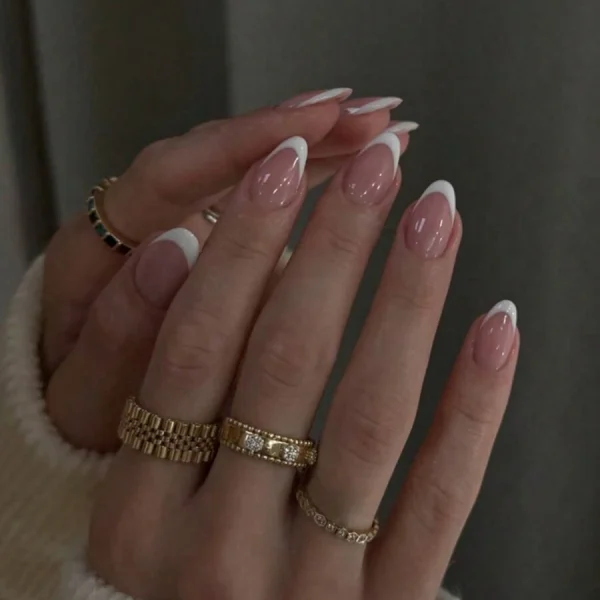 30pcs/Set Short Almond White French Fashion Design Full Coverage Fake Nail Art Patch Pressed On Nail Art Supplies Suitable For Office Ladies, Party And Daily Wear Full Coverage Fake Nail Art Patch + 1 Jelly Gel + 1 Nail File Decorate Your Nails Enhance Your Fashionable Taste Nails